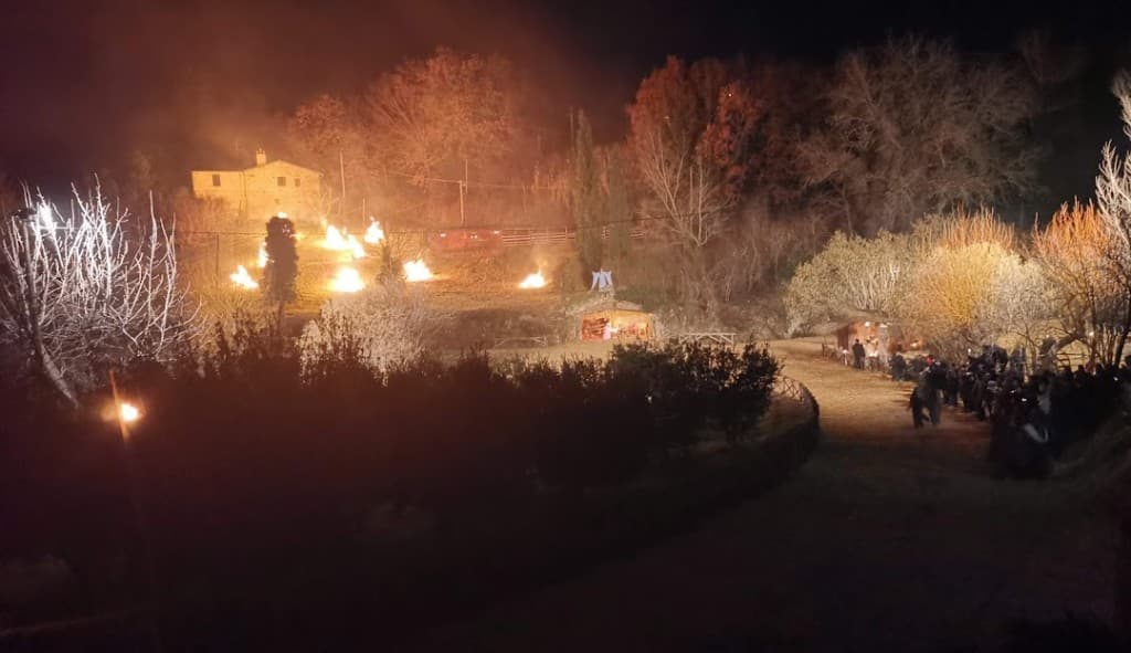 Festa notturna nel territorio di Collazzone.
